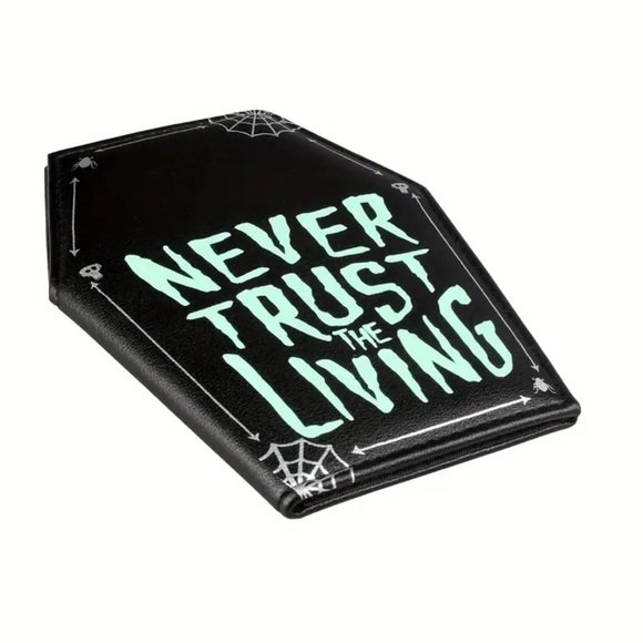🆕 Gothic Tombstone - Coffin “Never Trust The Living” Beetlejuice Card Wallet - Picture 6 of 11